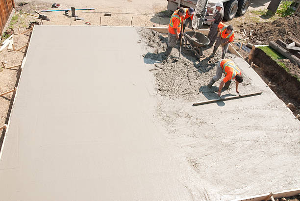 Best Commercial Concrete Services in Bloomfield Hills, MI